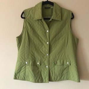 Quilted Vest Lightweight Utility Green with Snap Buttons